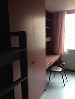 Narita Airport Samurai Hostel