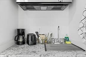 The Sunset Inn-South Miami