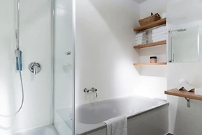 Top Luxury Space Spree Mitte Berlin