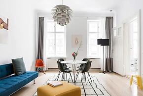 Top Luxury Space Spree Mitte Berlin