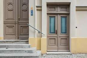 Top Luxury Space Spree Mitte Berlin