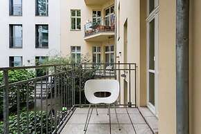 Top Luxury Space Spree Mitte Berlin