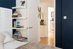 NEW Stunning 5BD Kensington House