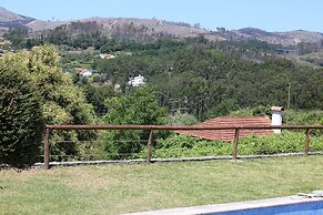 Beautiful 2/3-bed Villa in Freixieiro de Soutelo