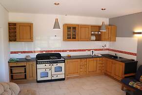 Beautiful 2/3-bed Villa in Freixieiro de Soutelo