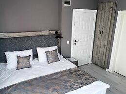 HBS Boutique Hotel & Restaurant