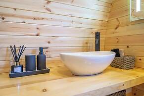 Loch Ewe Luxury Pods