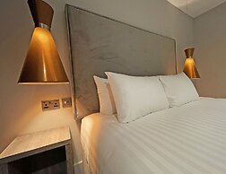 1820 Boutique Rooms and Suites