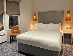 1820 Boutique Rooms and Suites