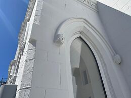 1820 Boutique Rooms and Suites