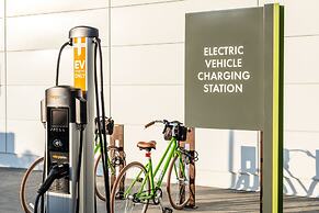 Element San Jose Airport