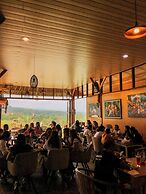 Bhuana Agung Villa & Restaurant