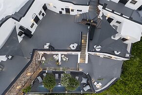 Pearl of Caldera Oia Boutique Hotel