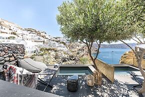 Pearl of Caldera Oia Boutique Hotel