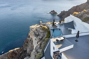 Pearl of Caldera Oia Boutique Hotel