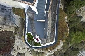 Pearl of Caldera Oia Boutique Hotel