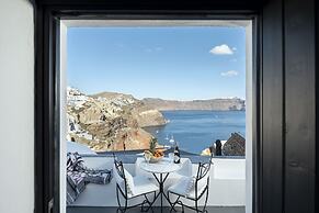 Pearl of Caldera Oia Boutique Hotel