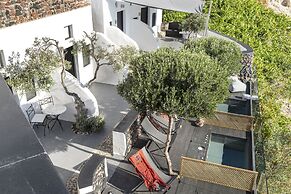 Pearl of Caldera Oia Boutique Hotel