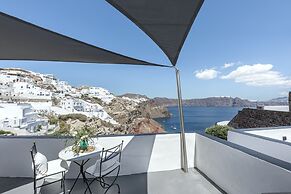 Pearl of Caldera Oia Boutique Hotel