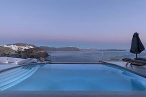 Pearl of Caldera Oia Boutique Hotel