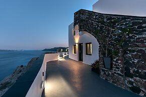 Pearl of Caldera Oia Boutique Hotel