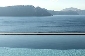 Pearl of Caldera Oia Boutique Hotel
