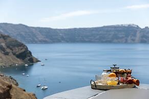 Pearl of Caldera Oia Boutique Hotel