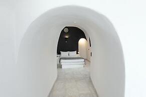 Pearl of Caldera Oia Boutique Hotel