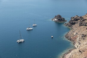 Pearl of Caldera Oia Boutique Hotel