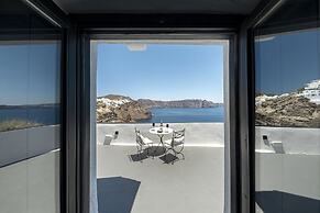 Pearl of Caldera Oia Boutique Hotel