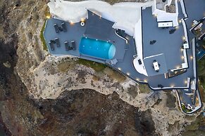 Pearl of Caldera Oia Boutique Hotel