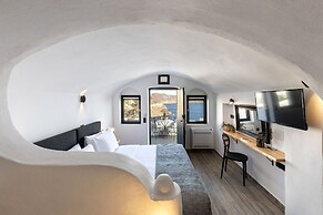 Pearl of Caldera Oia Boutique Hotel