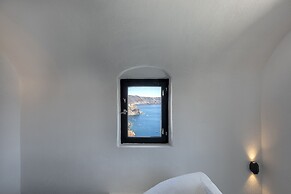Pearl of Caldera Oia Boutique Hotel