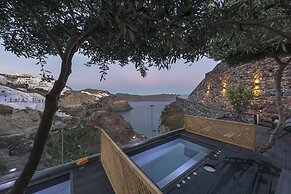 Pearl of Caldera Oia Boutique Hotel