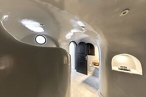 Pearl of Caldera Oia Boutique Hotel