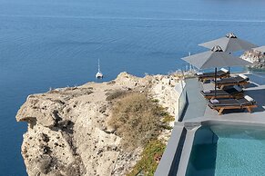 Pearl of Caldera Oia Boutique Hotel