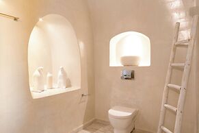 Anemos Cave Suites
