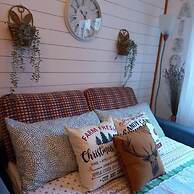 An Oasi for Traveller Close to the Lake and Lugano