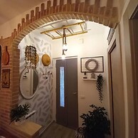 An Oasi for Traveller Close to the Lake and Lugano