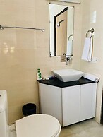 Olive Service Apartment Near Artemis