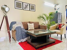 Olive Service Apartment Near Artemis