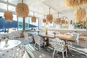 Liman Hotel Gumusluk- Adult Only