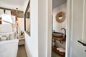 Liman Hotel Gumusluk- Adult Only