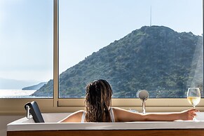 Liman Hotel Gumusluk- Adult Only