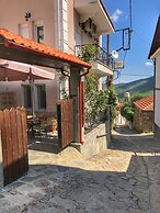 Guesthouse Monopati