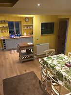 Charming 3-bed House in Abergele, Wales, UK