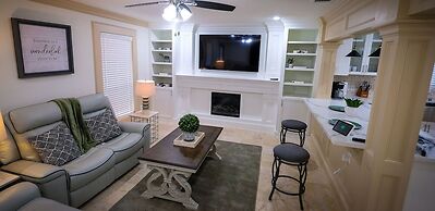 5Bdrm 3.5Bath 12Beds - HOME BIG AS TEXAS