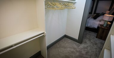 5Bdrm 3.5Bath 12Beds - HOME BIG AS TEXAS