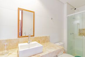 PF24 Excelente Casa 6 Suítes