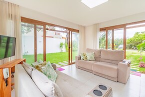 PF24 Excelente Casa 6 Suítes